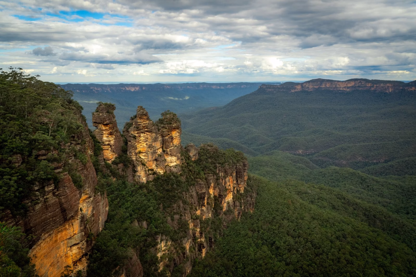 Avustralya’da Blue Mountains’ı Keşfetmek: Sidney’e Yakın Bir Doğa Harikası